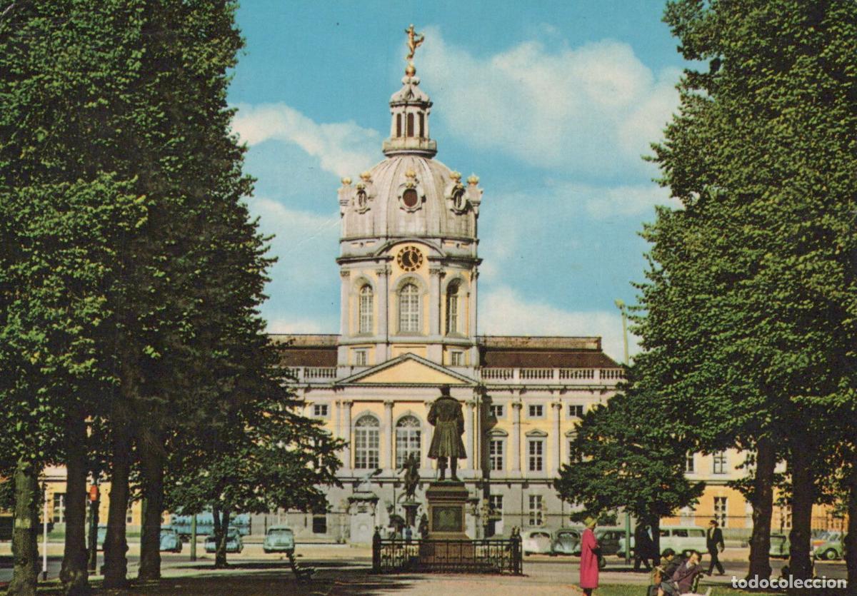 Postkarten: Germany Charlottenburg Palace With Statue and Trees *YAZ926