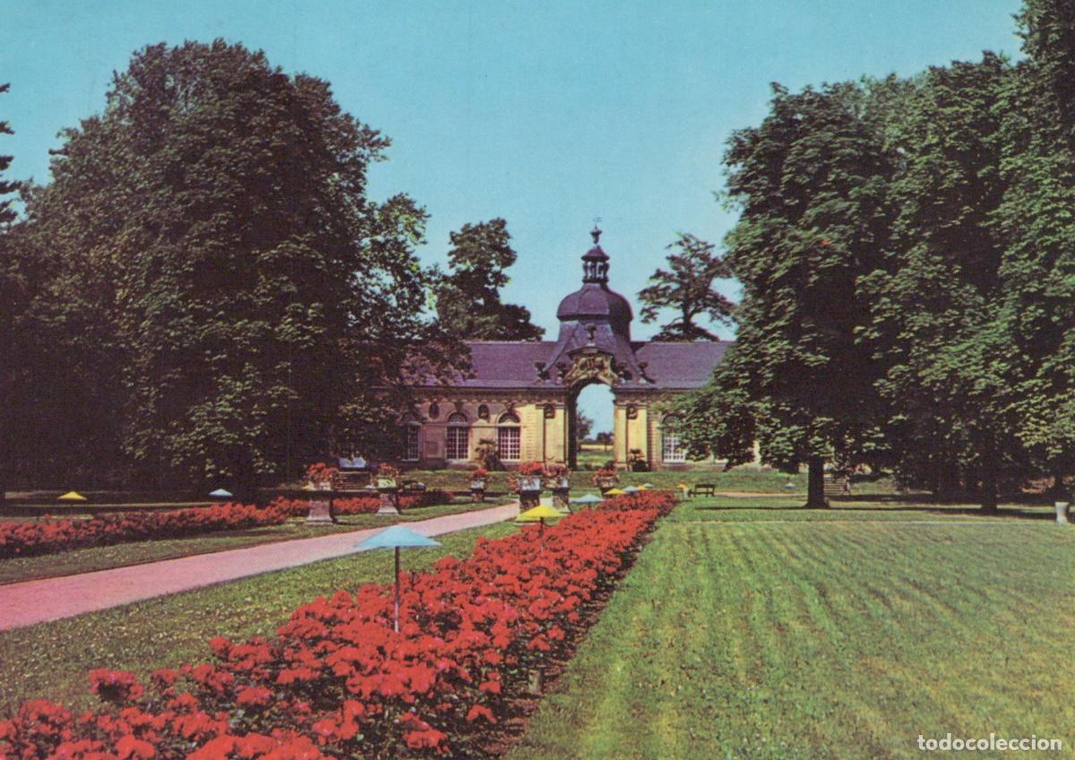 Cartoline: Germany Meuselwitz IM Leninpark Palace Gate and Rose Garden East *YBA308