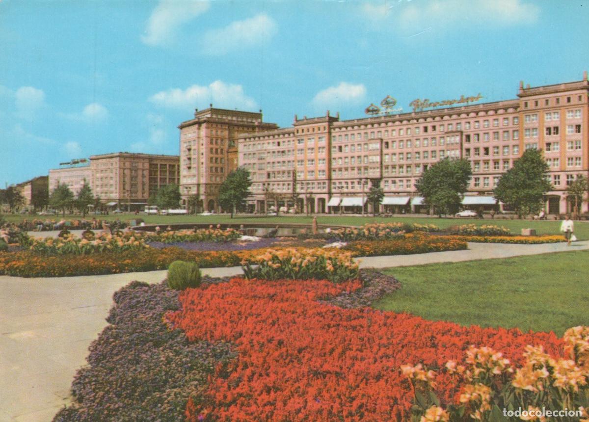 Postcards: Germany Magdeburg Wilhelm Pieck Allee Cityscape With Flowerbeds and *YBA243
