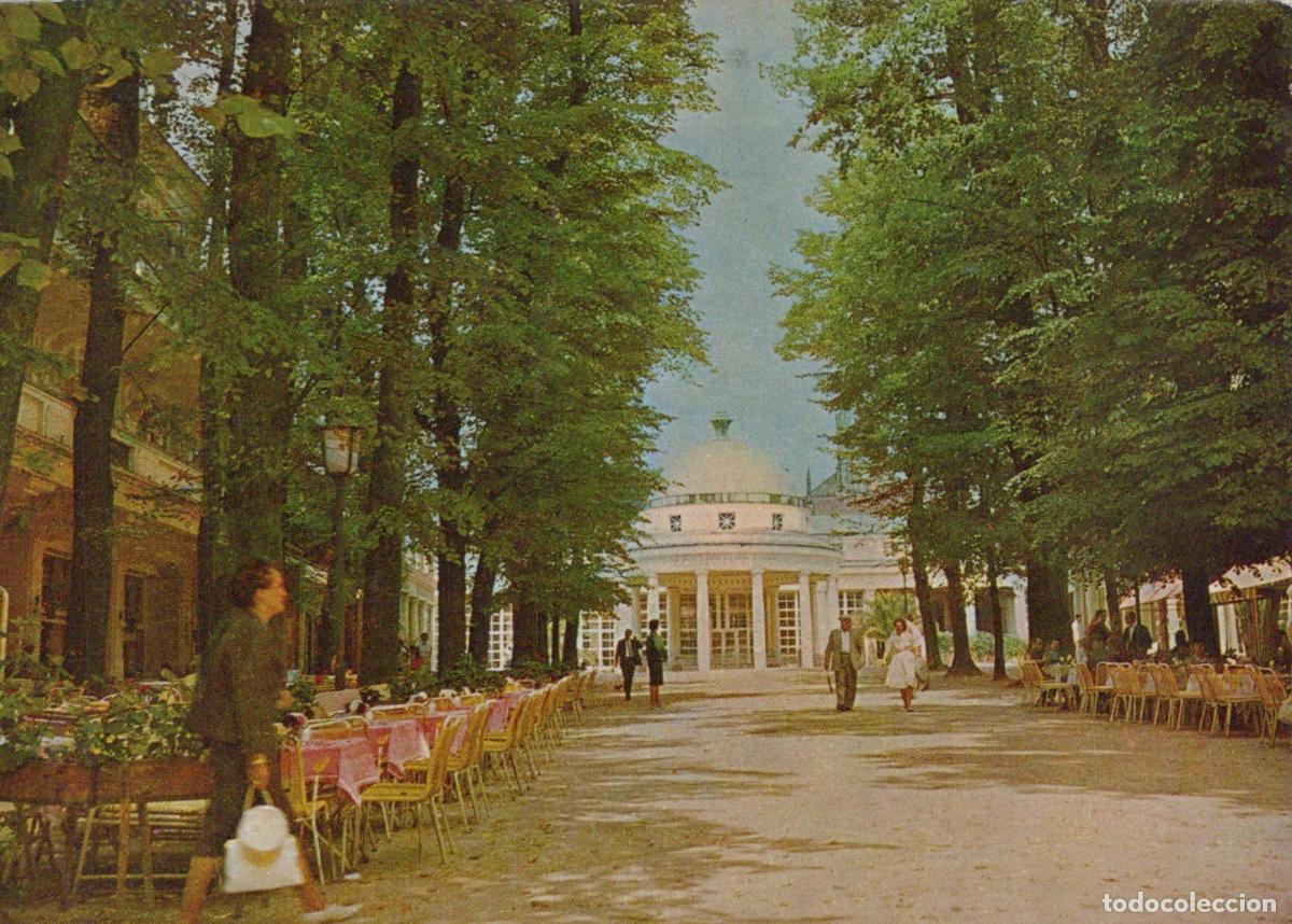 Postales: Germany Bad Pyrmont Wandelhalle and Hauptallee 1970s *YBA605