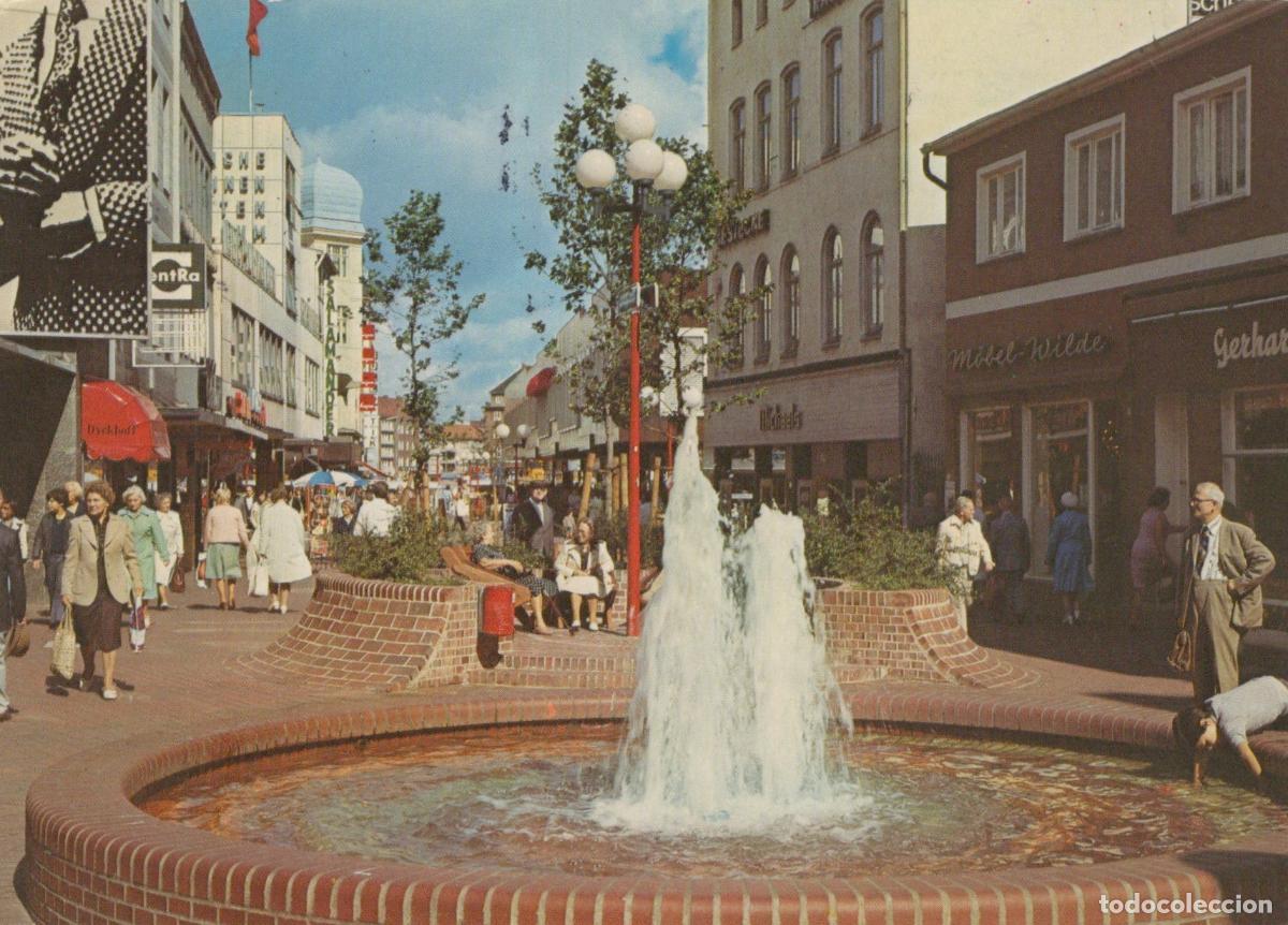 Cartes Postales: Germany Harburg L&uuml;neburger Stra&szlig;e Bustling Street Scene With Fountain *YBA970