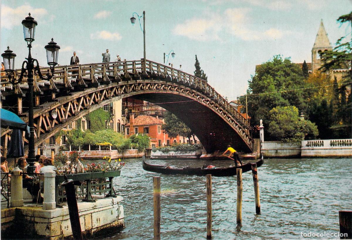 Postales: Postal de Venecia Puente de la Academia y G&oacute;ndola en el Gran Canal