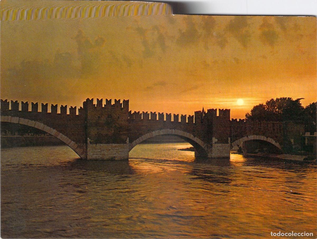 Postales: Postal de Verona, Italia: Vista del Puente Scaligero al Atardecer
