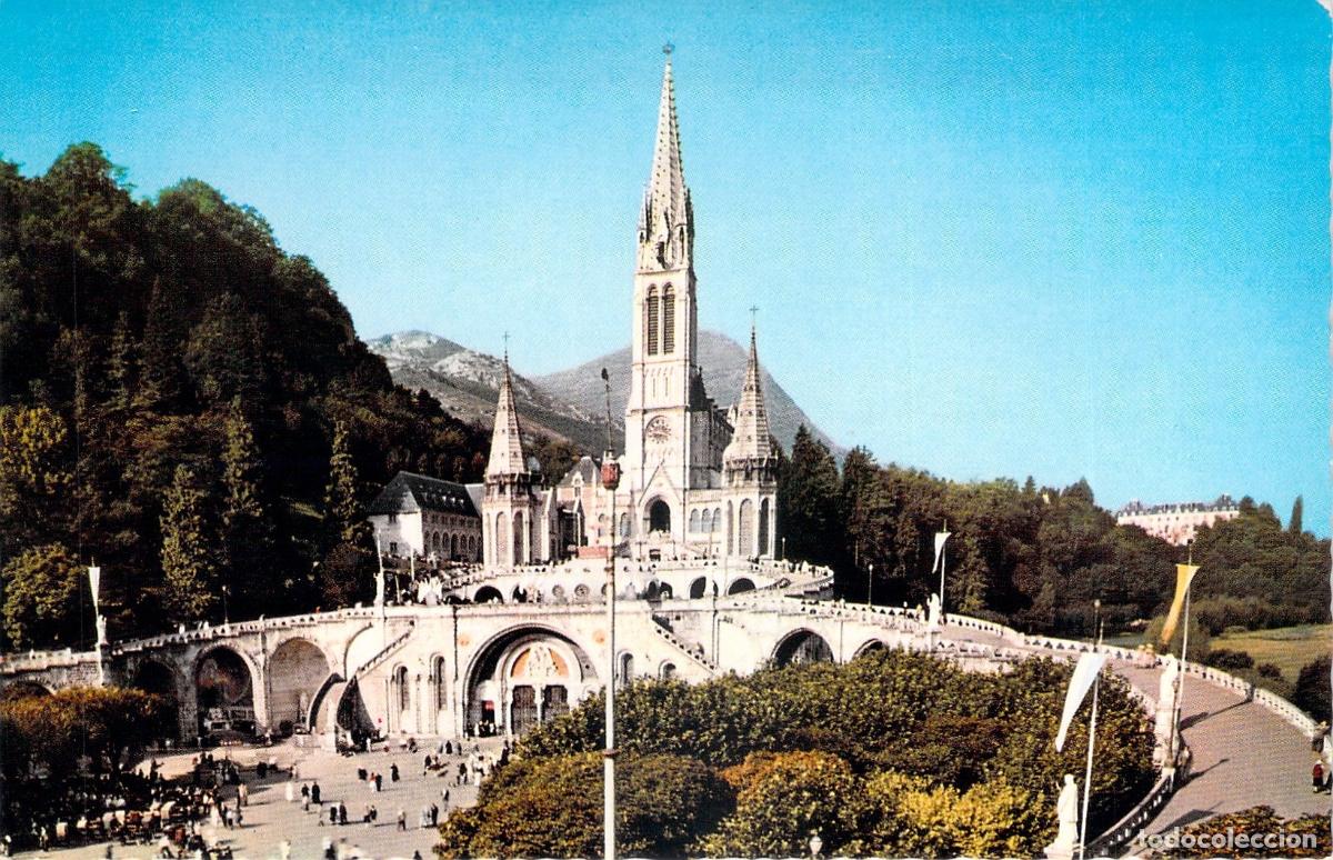 Postales: Postal de la Bas&iacute;lica y la Explanada de Lourdes - Foto 1