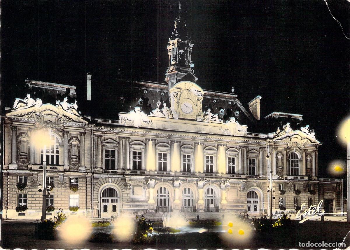 Postales: Postal de Tours Francia H&ocirc;tel de Ville nocturno