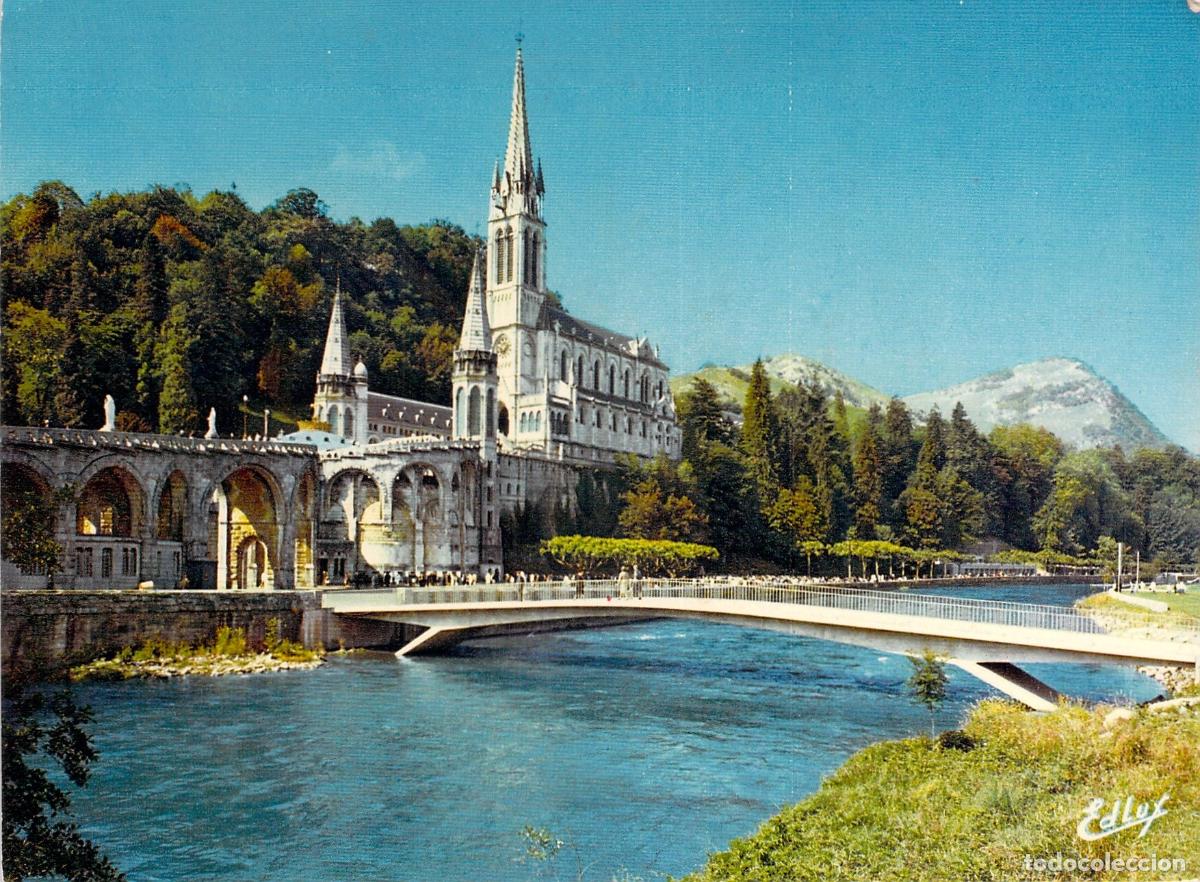 Postales: Postal de la Bas&iacute;lica de Lourdes y el r&iacute;o Gave