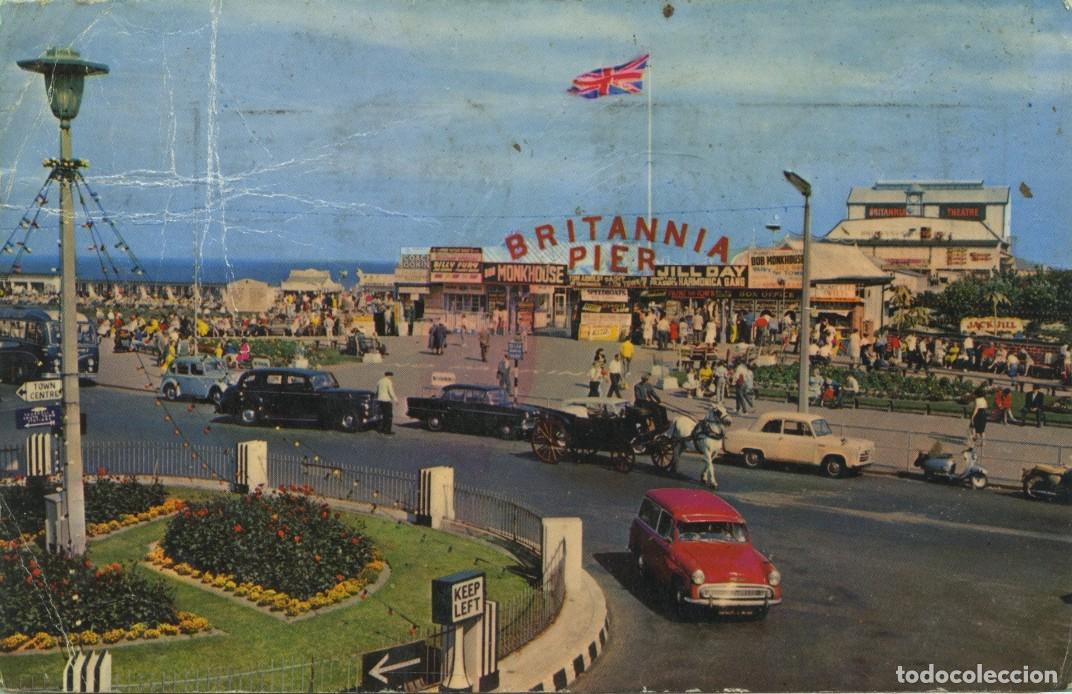 Postales: N&ordm; W.1253-Inglaterra. Entrada a Britnnia Pier. Circulada en 1966. ED. THE PHOTOGRAPHIC GREETING CARD