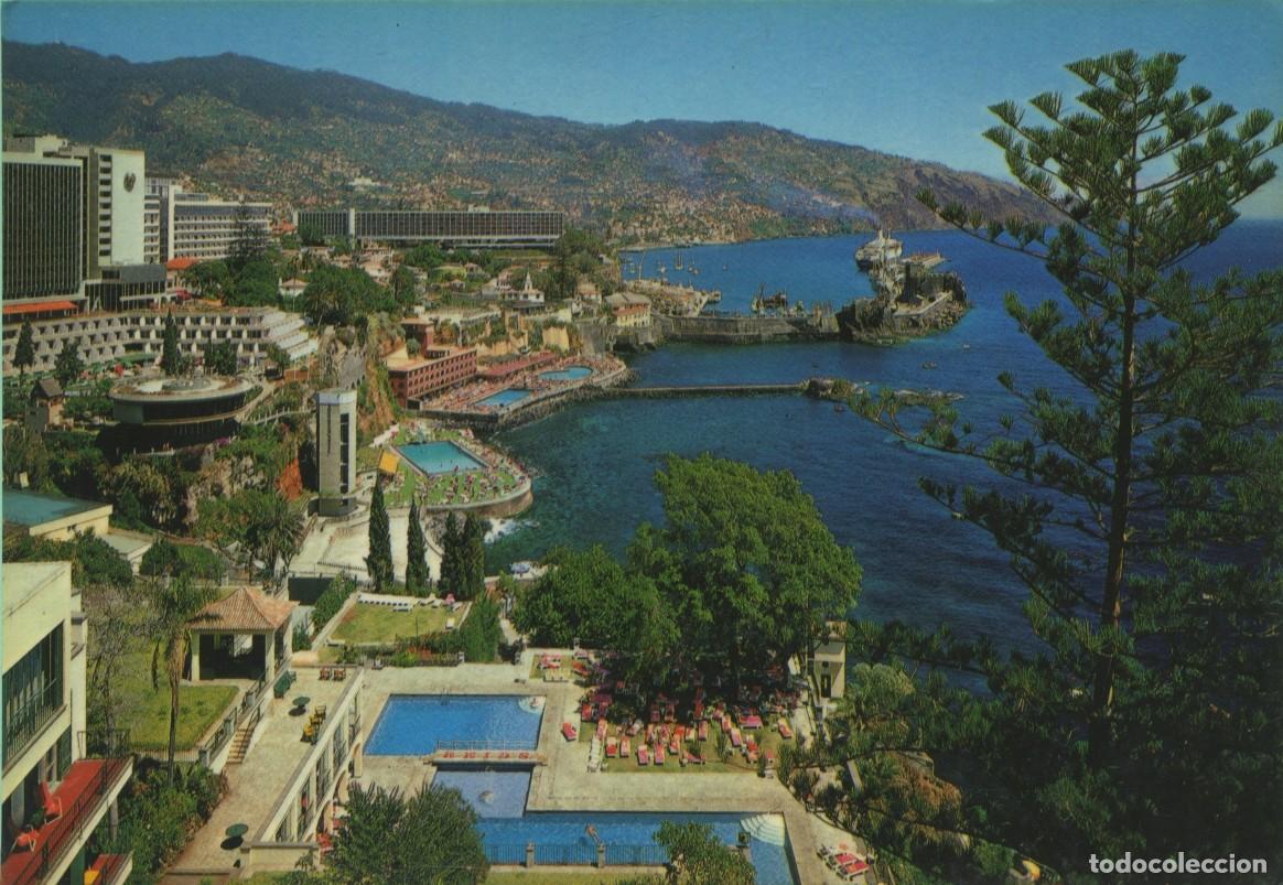 Postales: N&ordm; MD 420-FUNCHAL (Madeira). Vista del Este. Sin circular. ED. HANS HUBER KG
