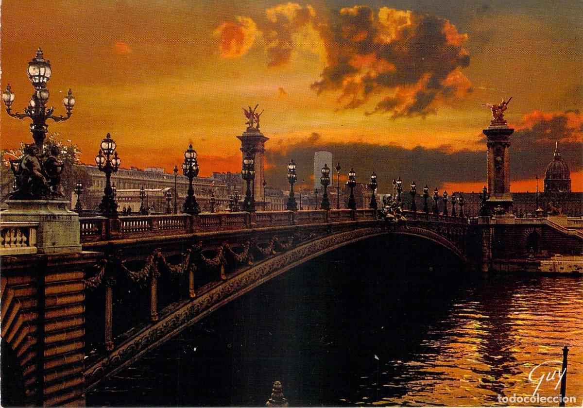 Postales: Postal del Puente Alejandro III en Paris al atardecer