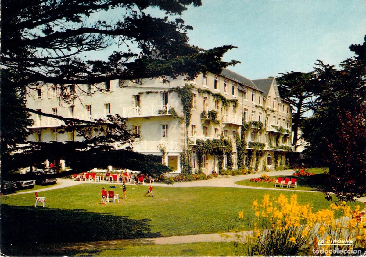 Postales: Postal de L'h&ocirc;tel des Bains en Locquirec, Finist&egrave;re, Francia