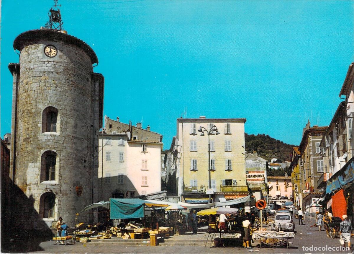 Postales: Postal de la Plaza del Mercado en Hyeres les Palmiers