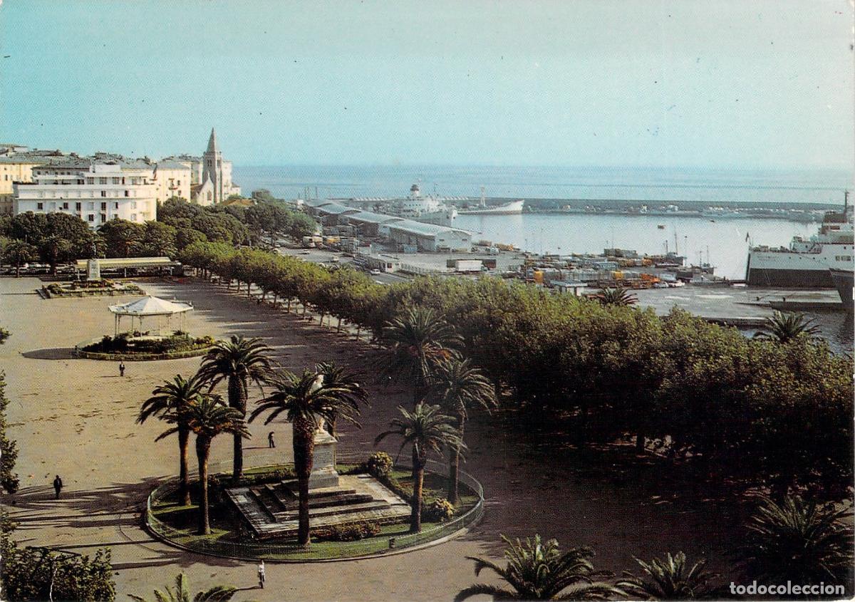 Cartoline: Postal de Bastia, C&oacute;rcega, Francia - Vista de la Place Saint-Nicolas y el puerto