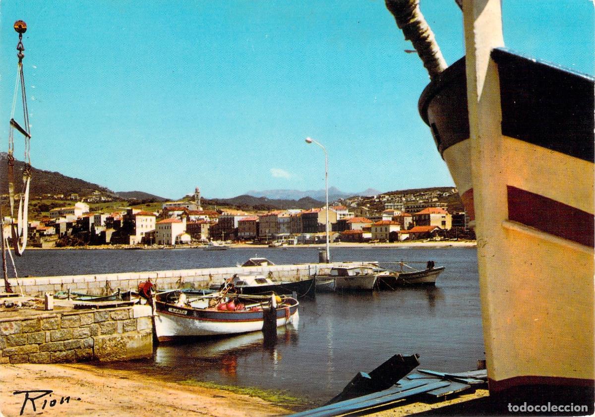 Postales: Postal de los muelles y el puerto de Propriano en C&oacute;rcega
