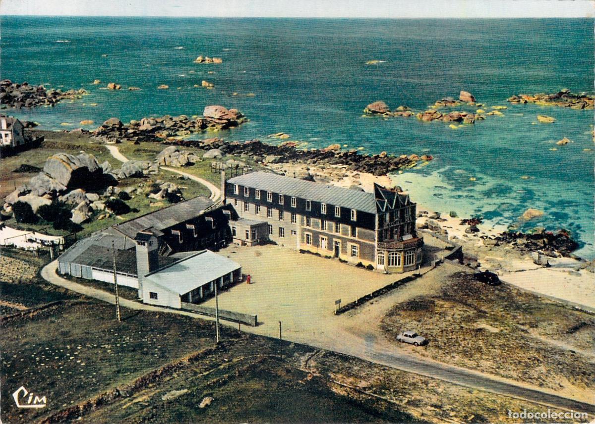 Postales: Postal de Brignogan con vista a&eacute;rea del H&ocirc;tel de la Mer en la costa de Breta&ntilde;a
