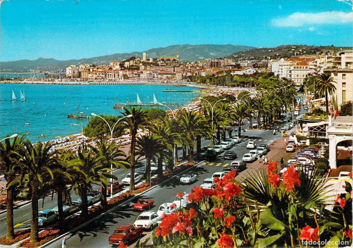 Cartoline: Postal de la Costa Azul en Cannes con vista a La Croisette y Le Suquet
