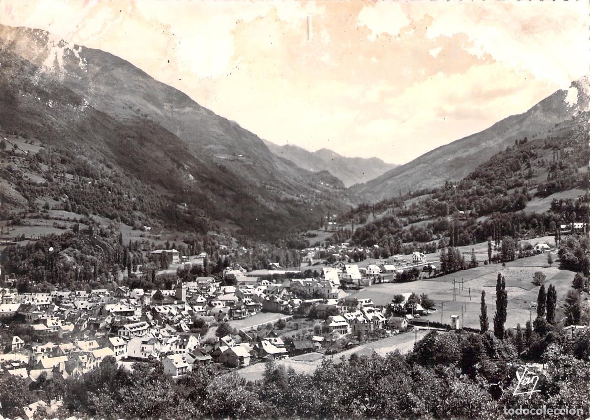 Postkarten: Postal de vista general de Luz-Saint-Sauveur en los Pirineos