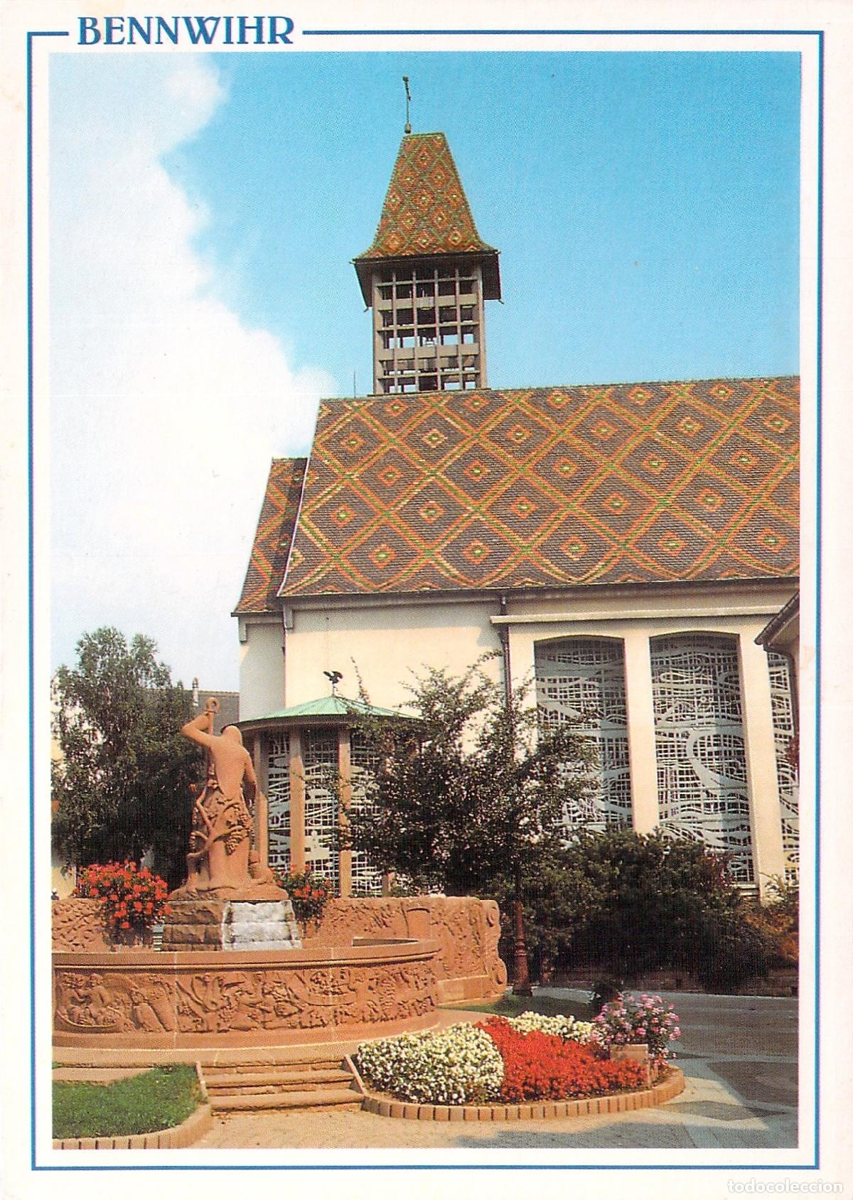 Postales: Postal de Bennwihr Alsacia Iglesia Santos Pedro y Pablo y Fuente Santa Odilia
