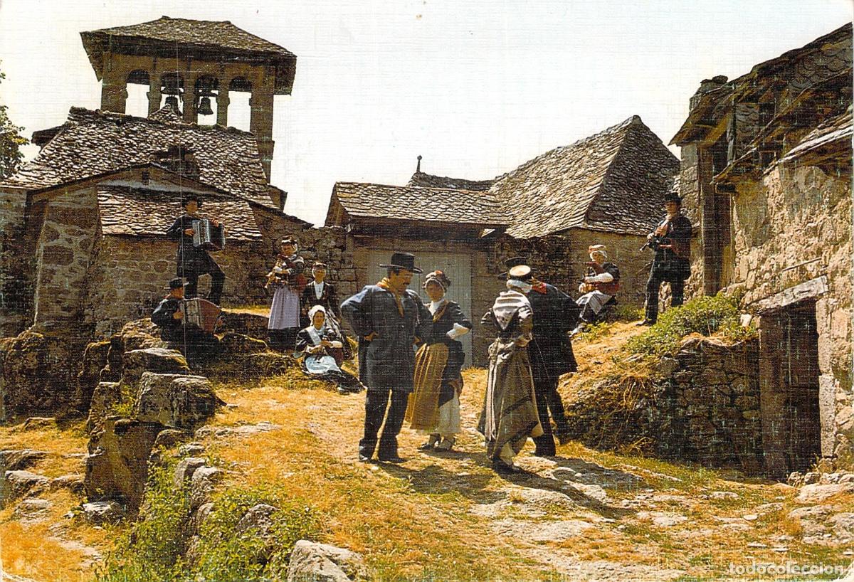 Postales: Postal de Folklore del Massif Central en Auvergne Francia