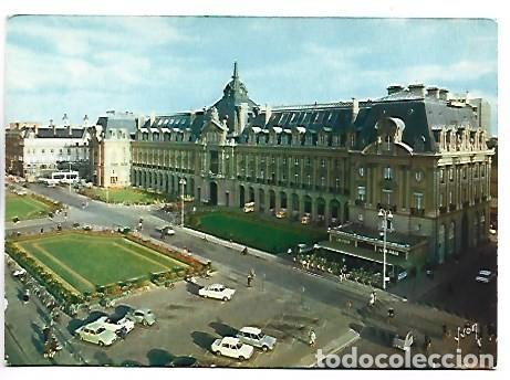 Postales: LE PALAIS DU COMMERCE ET LA POSTE.- RENNES / FRANCIA