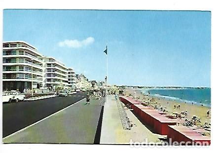 Postales: LES IMMEUBLES, &rdquo;LA DUCHESSE ANNE&rdquo; ET LA PLAGE VERS PORNICHET.- LA BAULE LES PINS / FRANCIA
