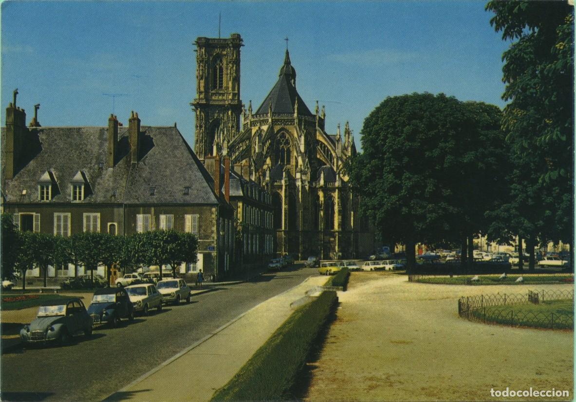 Postales: N&ordm; 58-NEVERS (Ni&egrave;vre). Catedral de San Cyr. Francia. Sin circular. ED. LES EDITIONS NIVERNAISES