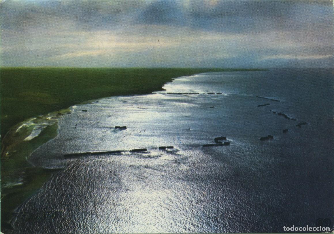 Postales: N&ordm; 208-ARROMANCHES. Crep&uacute;sculo sobre Port Winston. Francia. Sin circular. ED. ARTAUD