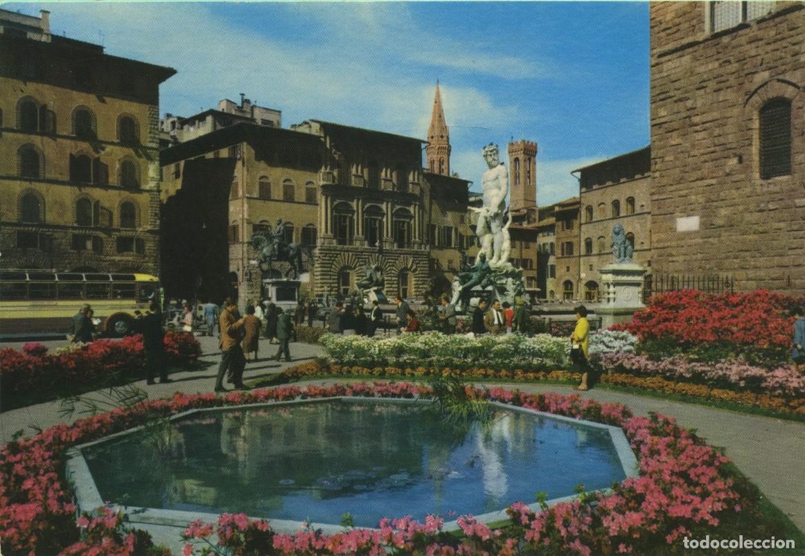 Postales: FLORENCIA. Italia. Plaza de la Signoria. Festival de las Flores. Sin circular. ED. SOGEMA MARZARI