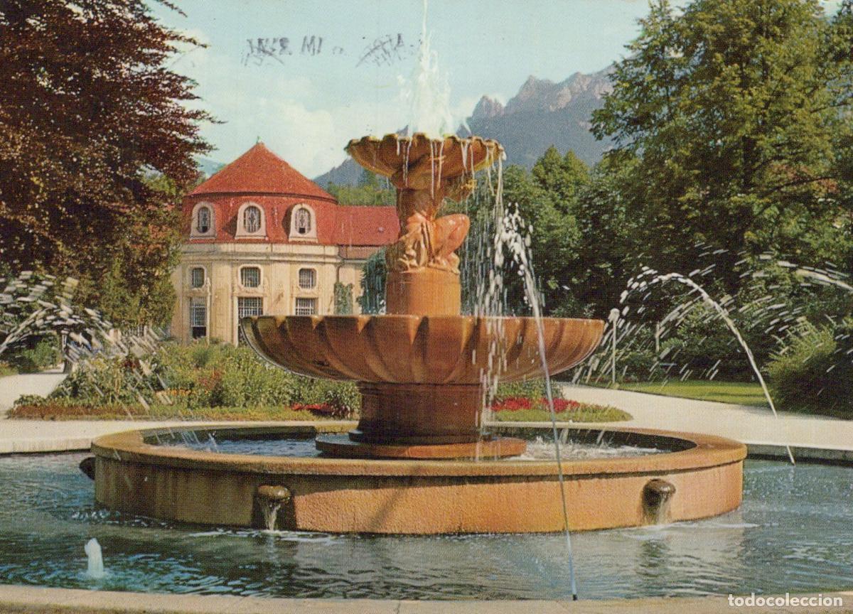 Postales: Germany Bad Reichenhall Fountain In Kurpark With Wandelhalle *YBB006