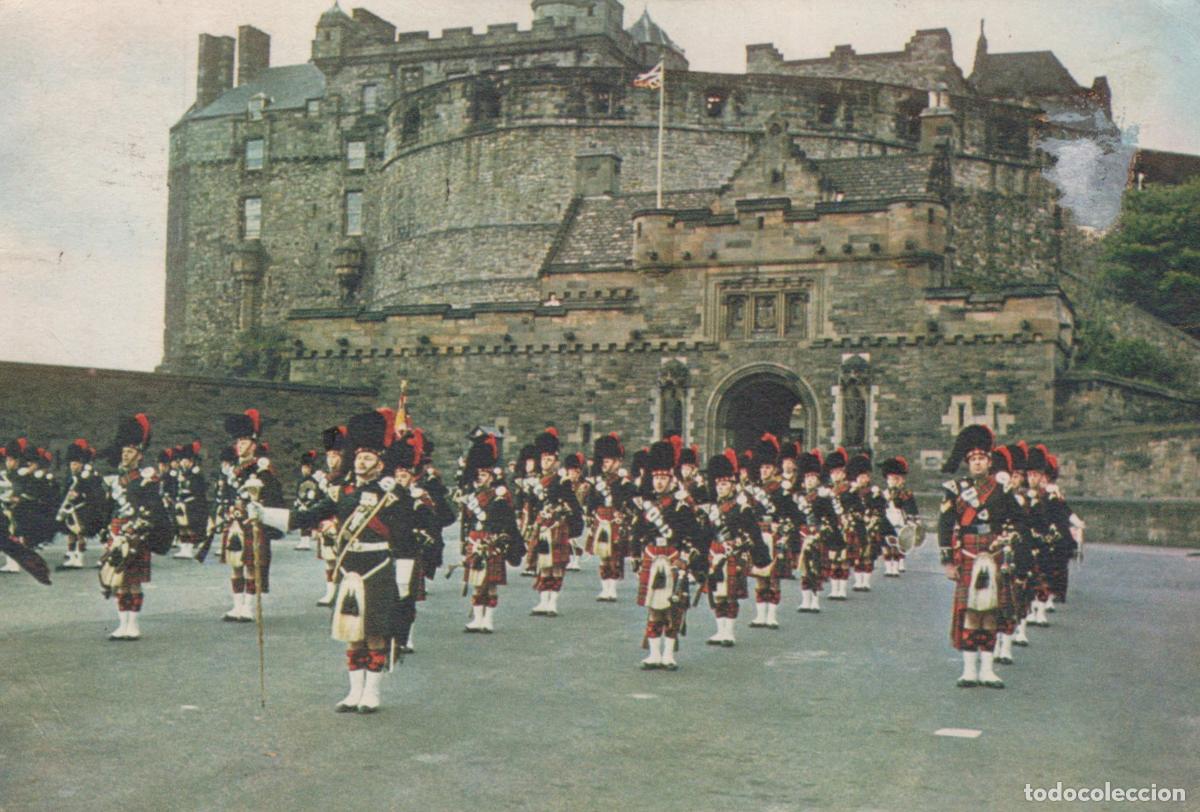 Postkarten: United Kingdom Midlothian Edinburgh The Pipe Band Of The 1st Battalion *YBB568