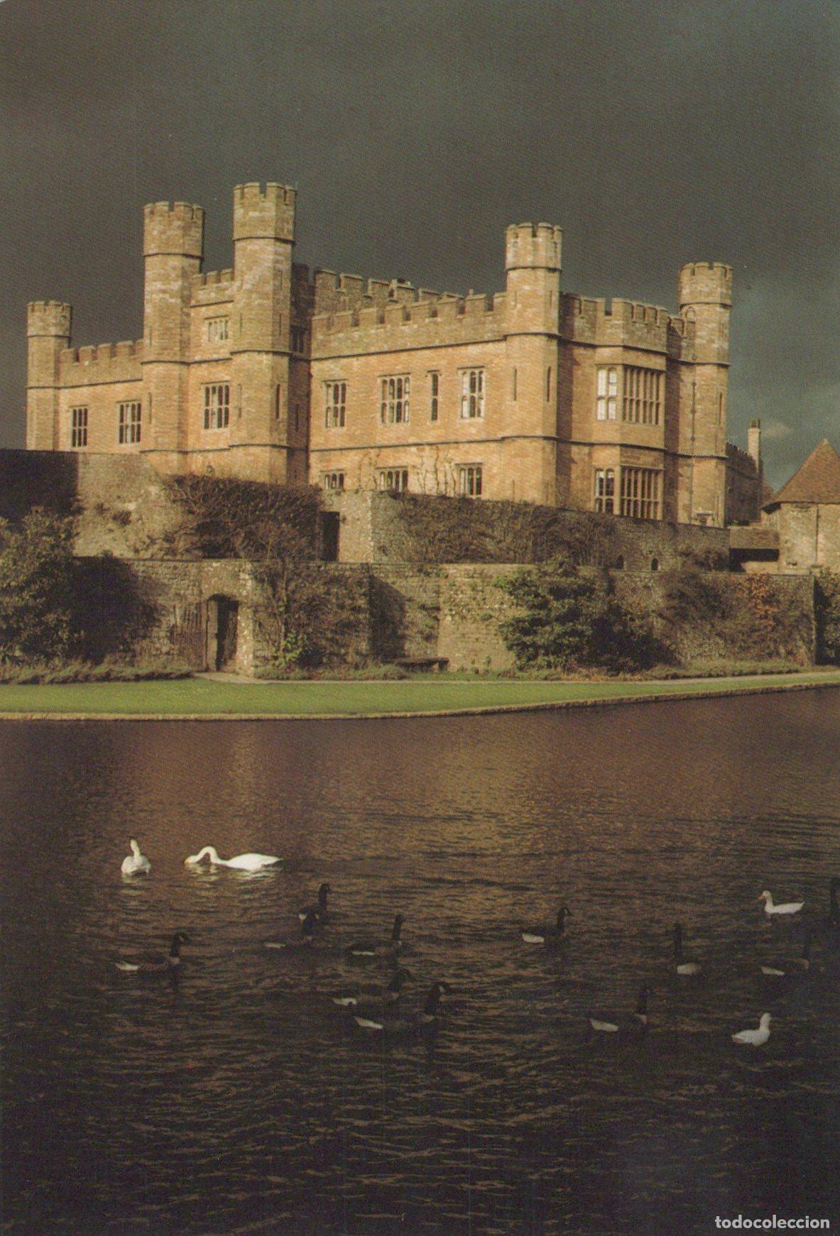 Postales: United Kingdom Maidstone Leeds Castle England Storm Clouds In Unposted *YBB629