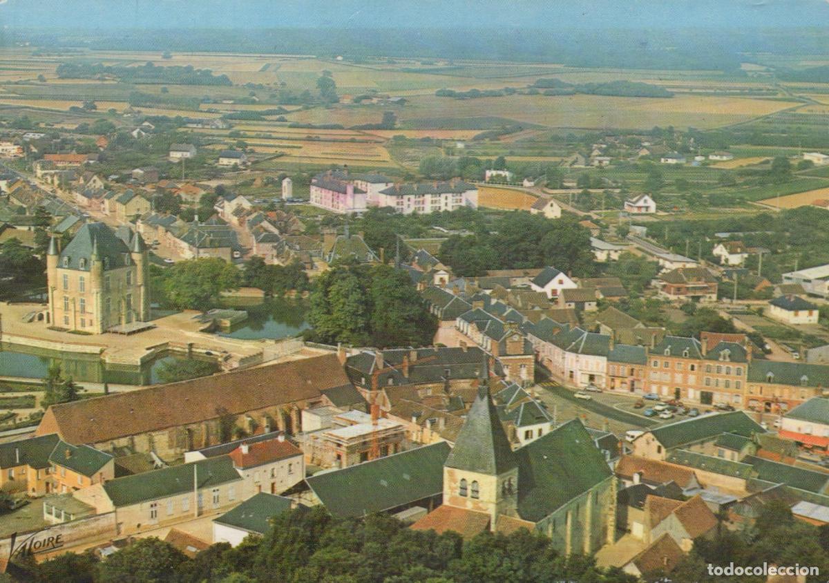 Postkarten: France Bellegarde Aerial View Of Loiret With Its Castle And Church *YBB935