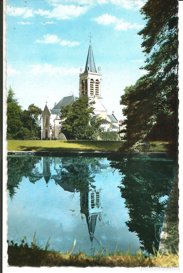 Postales: POSTAL LIGNIERES (FRANCIA) - L'EGLISE DEPUIS LE PARC DU CH&Acirc;TEAU - SIN USAR