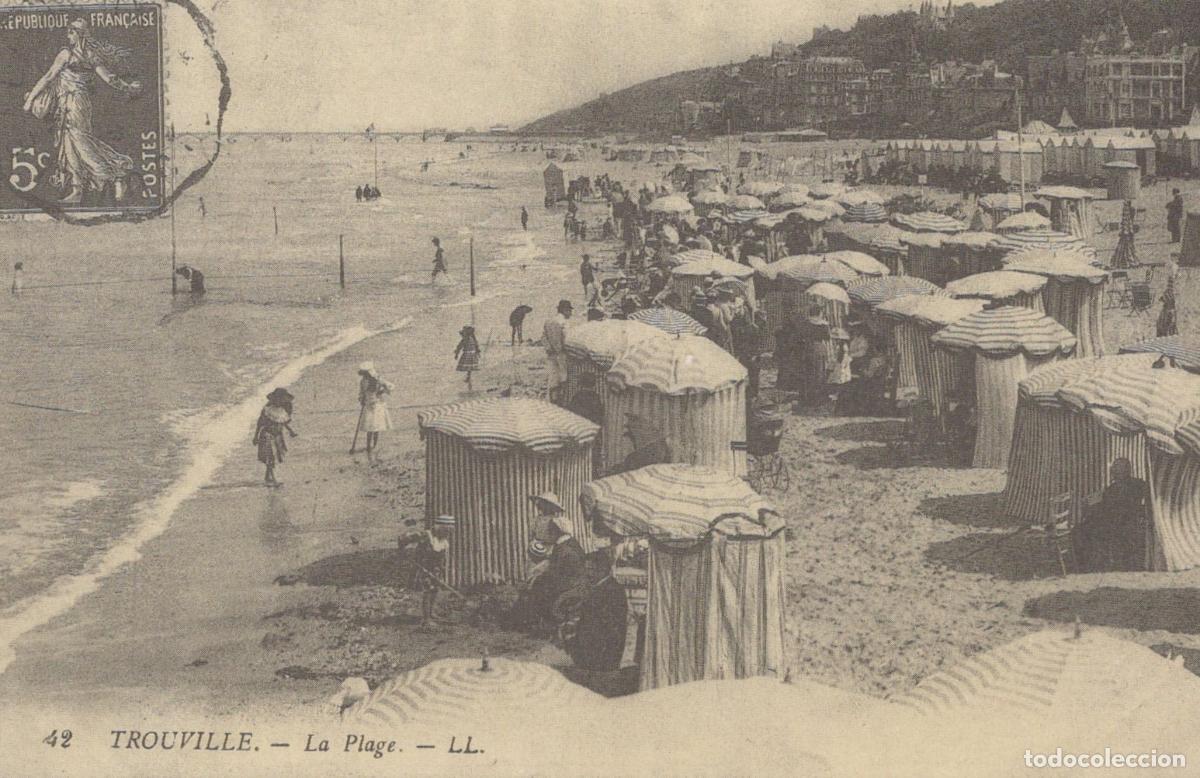 Postcards: France Trouville Sur Mer La Beach Bustling Beach Unposted Reproduction *YBC018