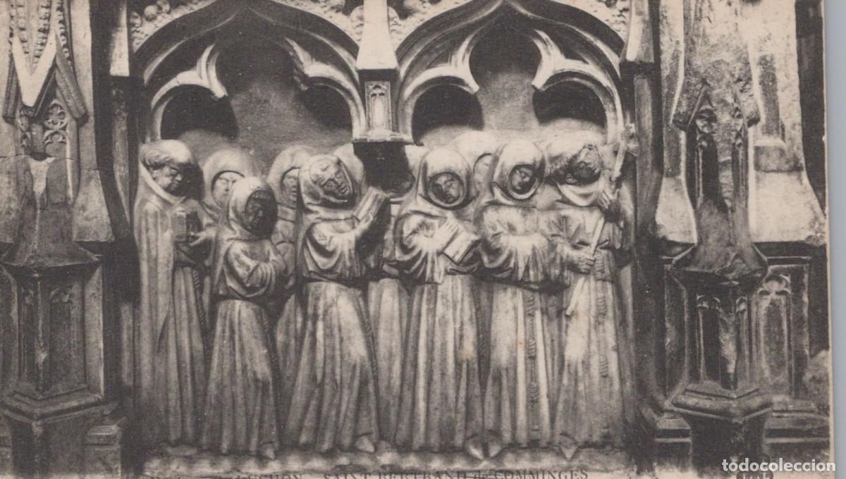 Postcards: France Saint Bertrand De Comminges Monks Sculpture In Cathedral Unposted *YBC195