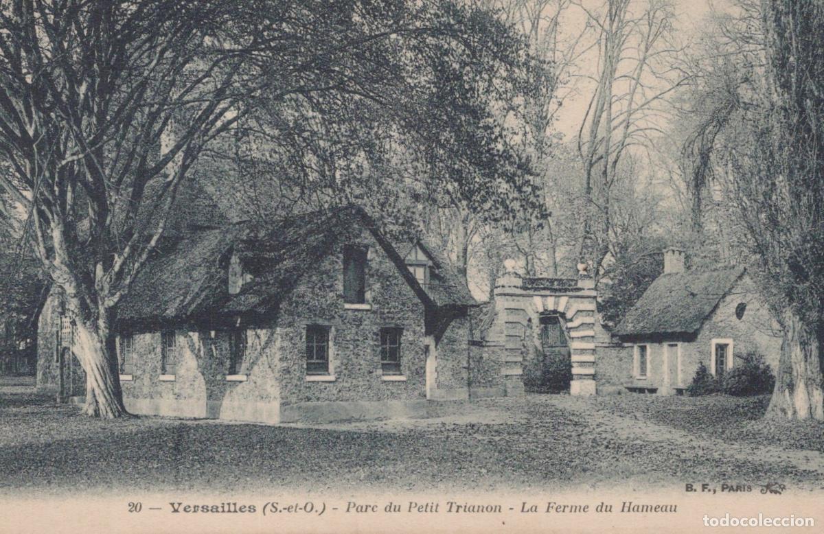 Postcards: France Versailles Petit Trianon Park The Farm Of The Hamlet Unposted *YBC197