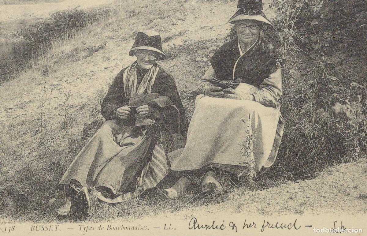 Postkarten: France Busset Two Bourbonnaises Women In Unposted Reproduction *YBC116