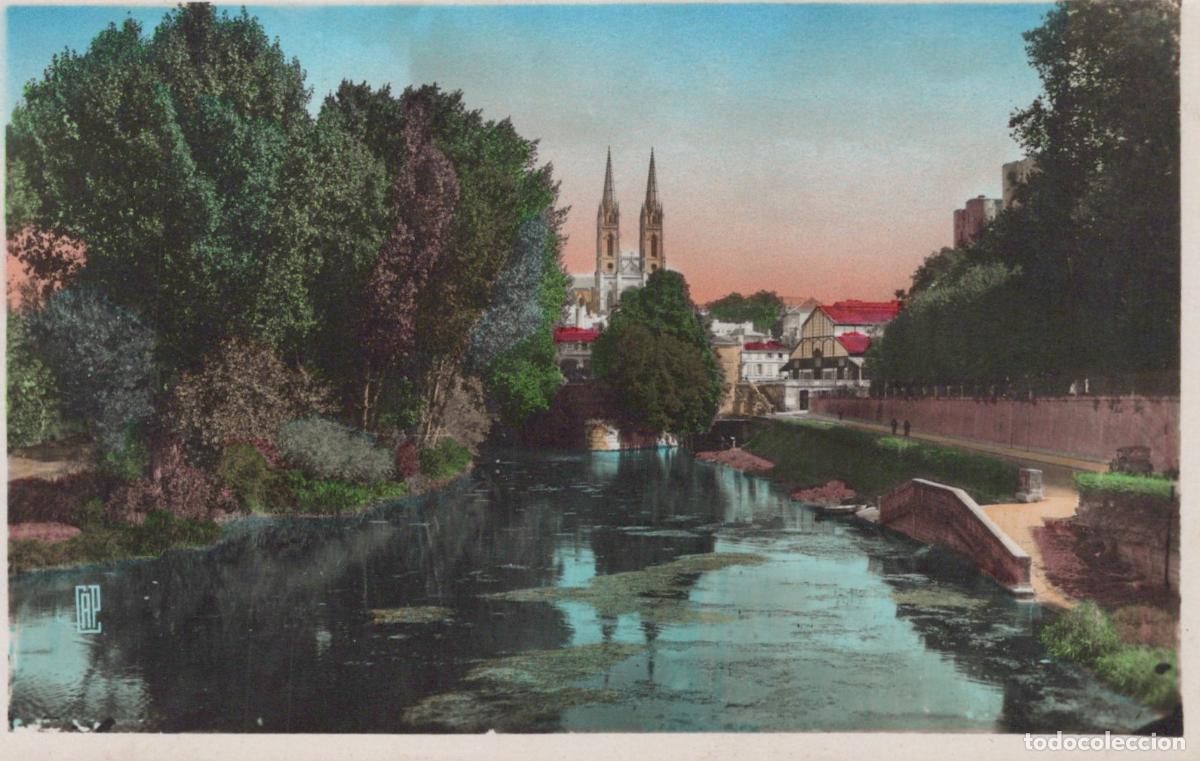 Postales: France Niort Landscape View Of The Sevre Niortaise River In Unposted *YBC484