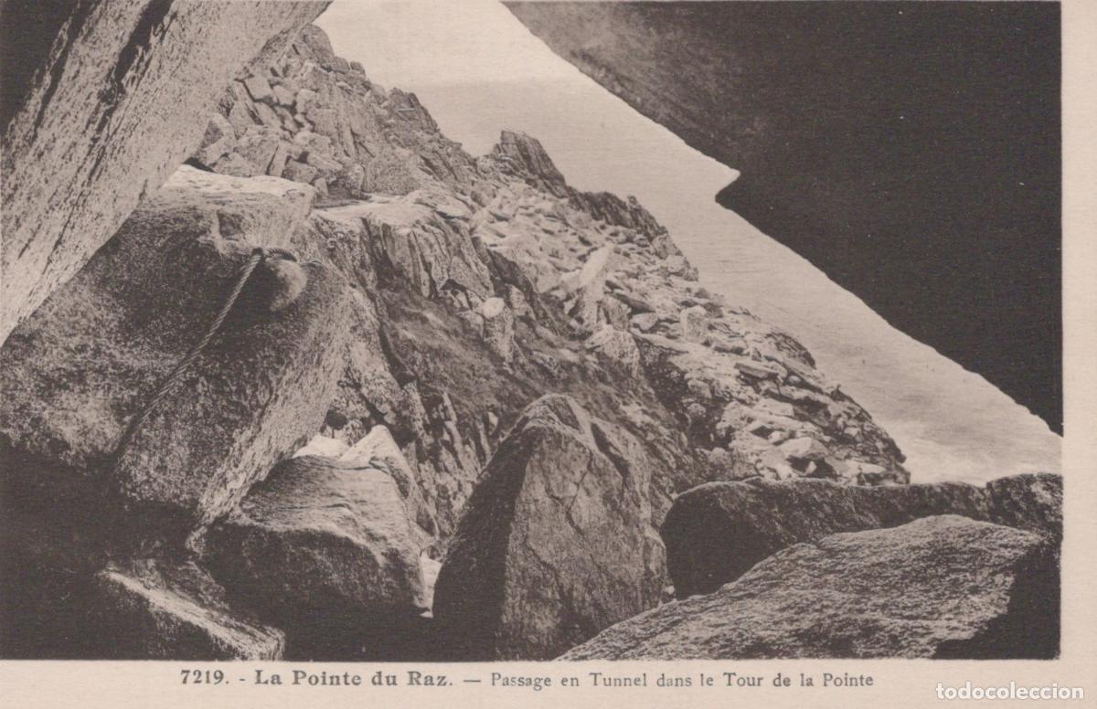 Postkarten: France Plogoff Pointe Du Raz Tunnel Passage In The Tour De La Unposted *YBC562
