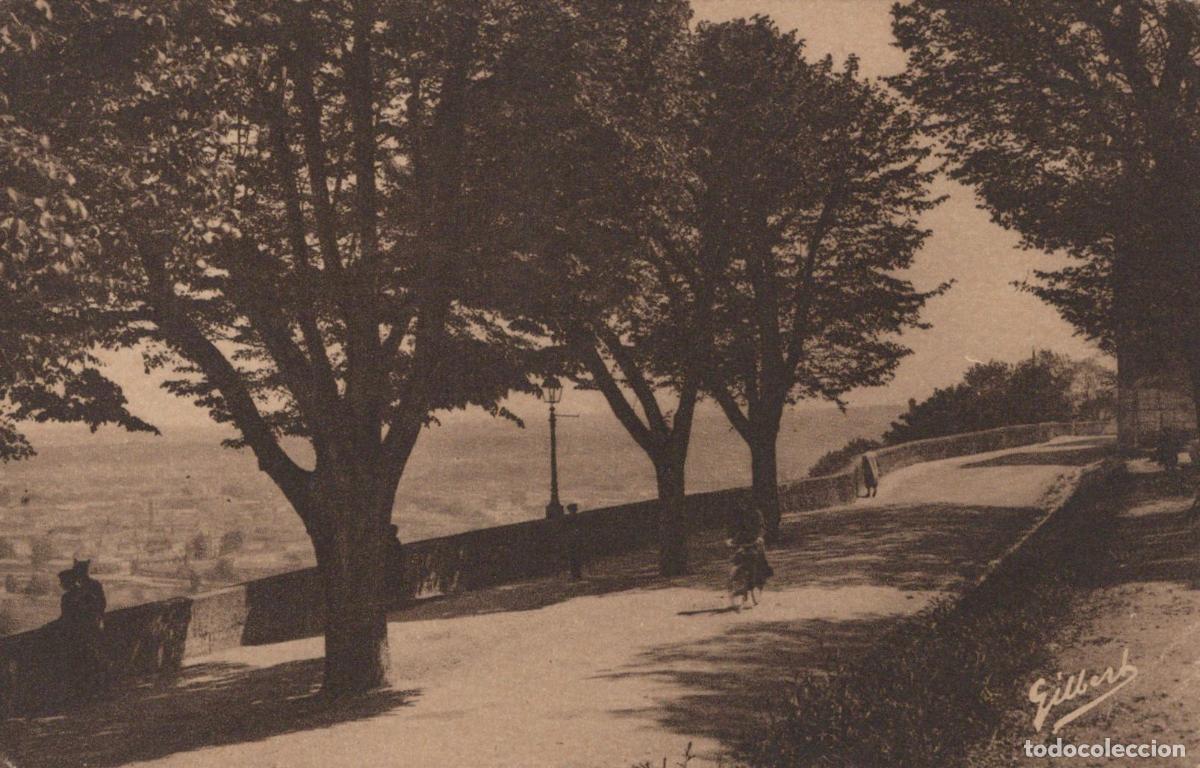 Postkarten: France Angouleme The Beaulieu Rampart Overlooking The Charente Unposted *YBC188