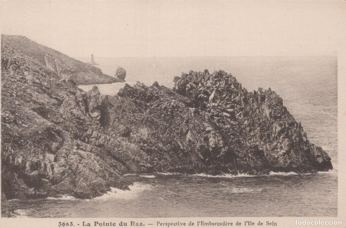 Postcards: France Pointe du Raz Raz Perspective Of The Ile De Sein Unposted *YBC685