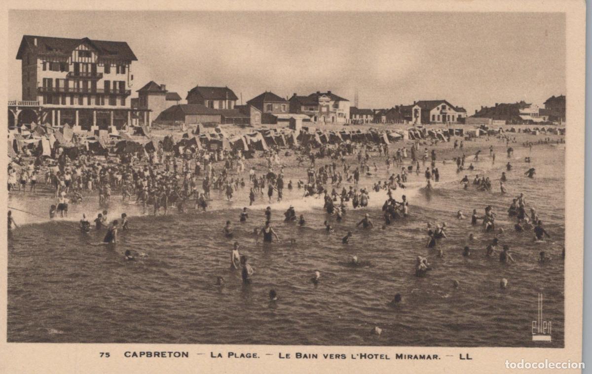 Postcards: France Capbreton The Beach Bathing Towards The Hotel Miramar Unposted *YBC142