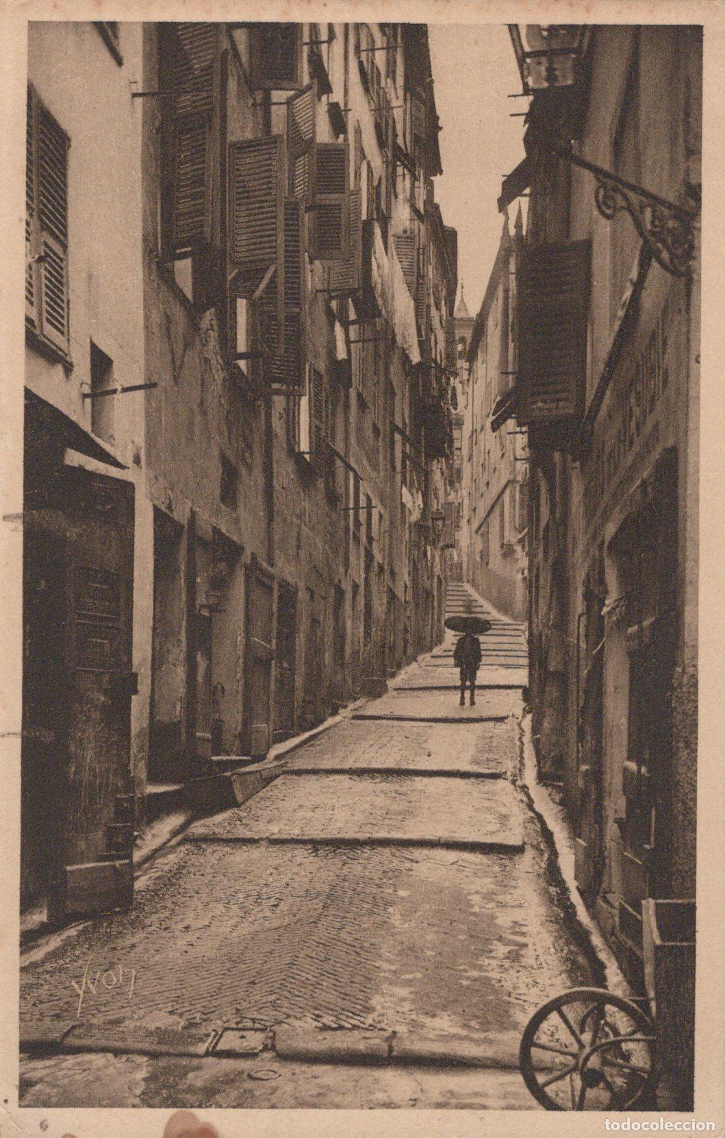 Postcards: France Nice Rue Sainte Claire Narrow Street Scene With Person Unposted *YBC859