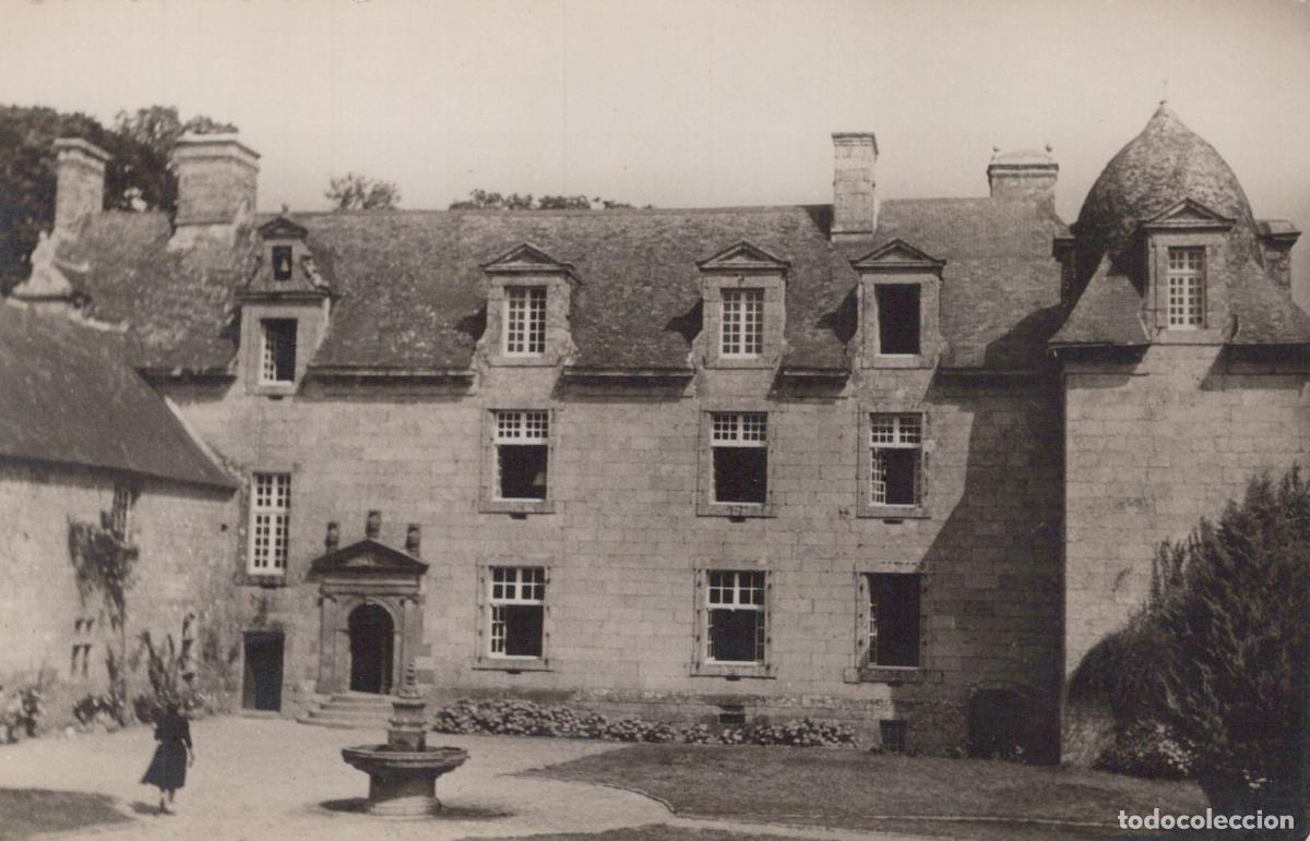 Postcards: France Brittany Chateau De Kero&uuml;artz In Lannilis Real Photo Unposted *YBC146