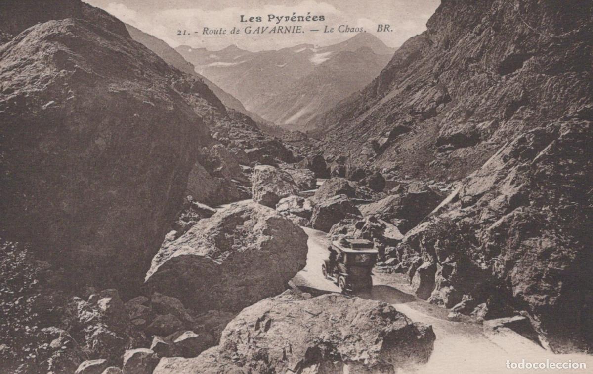 Cartes Postales: France Gavarnie Vintage Car On The Road To Pyrenees Mountains Unposted *YBC358
