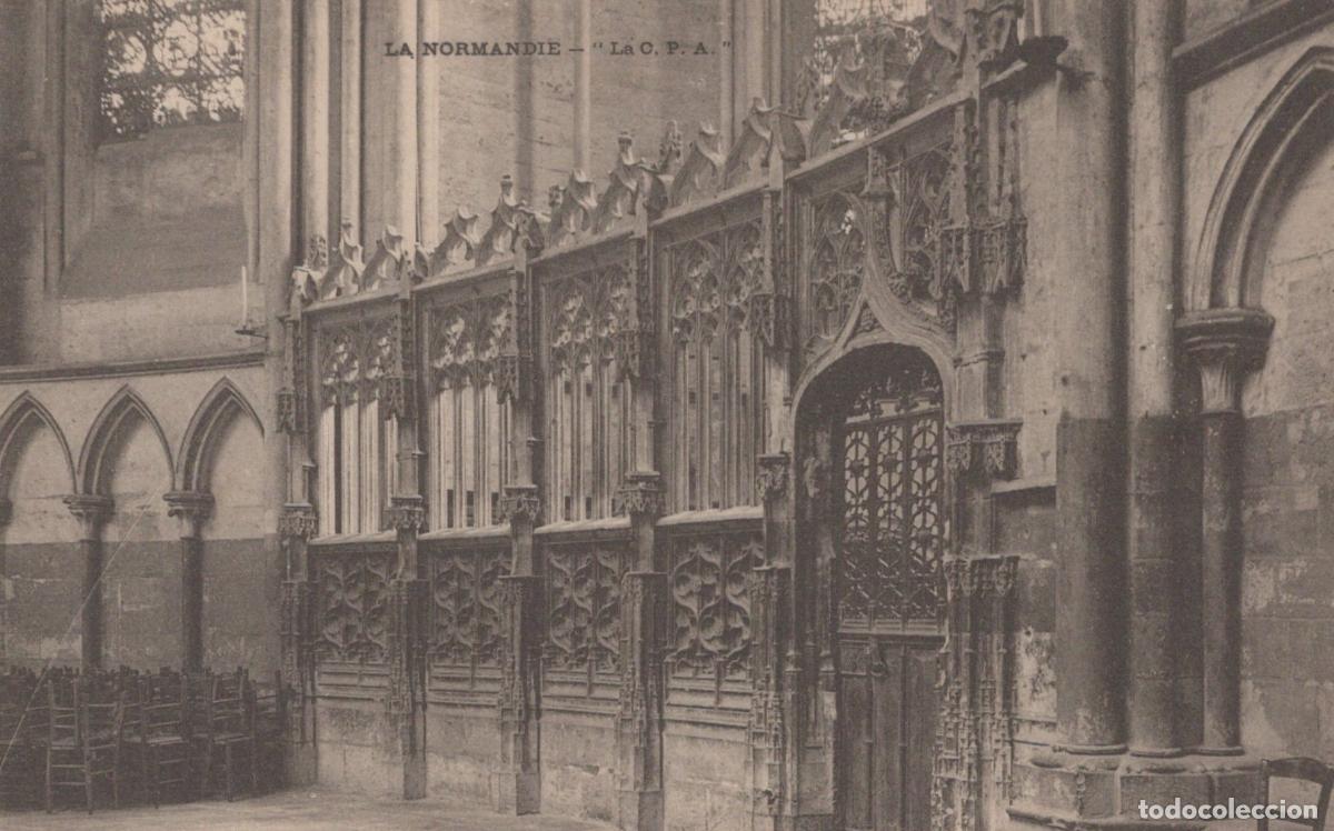 Postais: France Blois Interior Of A Gothic Church In Normandy Unposted *YBC754