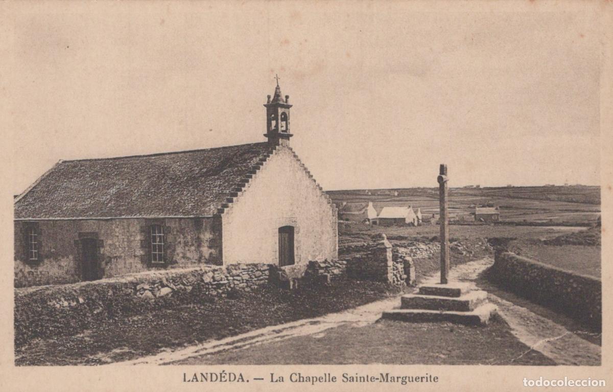 Postais: France Brittany Landeda Sainte Marguerite Chapel And Stone Unposted *YBC584