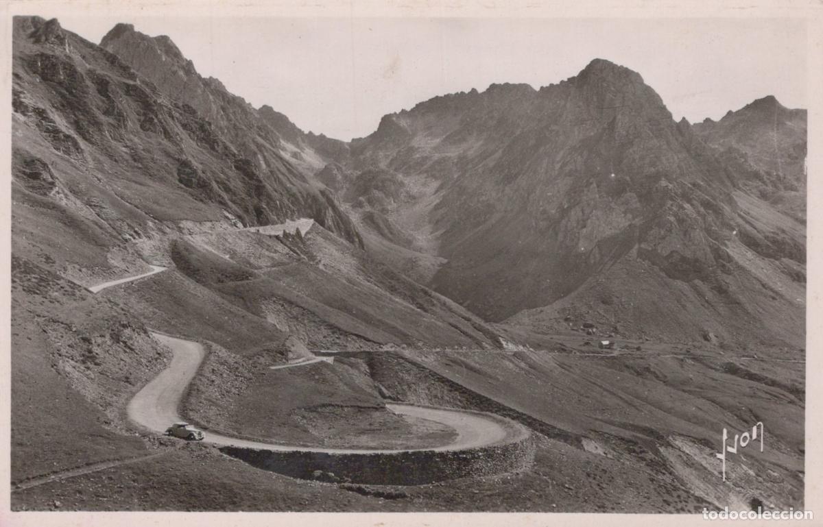 Postkarten: France Aragnouet Col Du Tourmalet Hairpin Bend Real Photo Unposted *YBC654