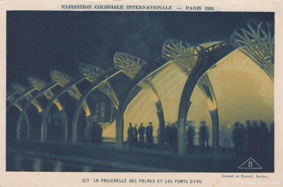 Postales: France Bridges Palm Footbridge And Water At The 1931 Paris Unposted *YBC795