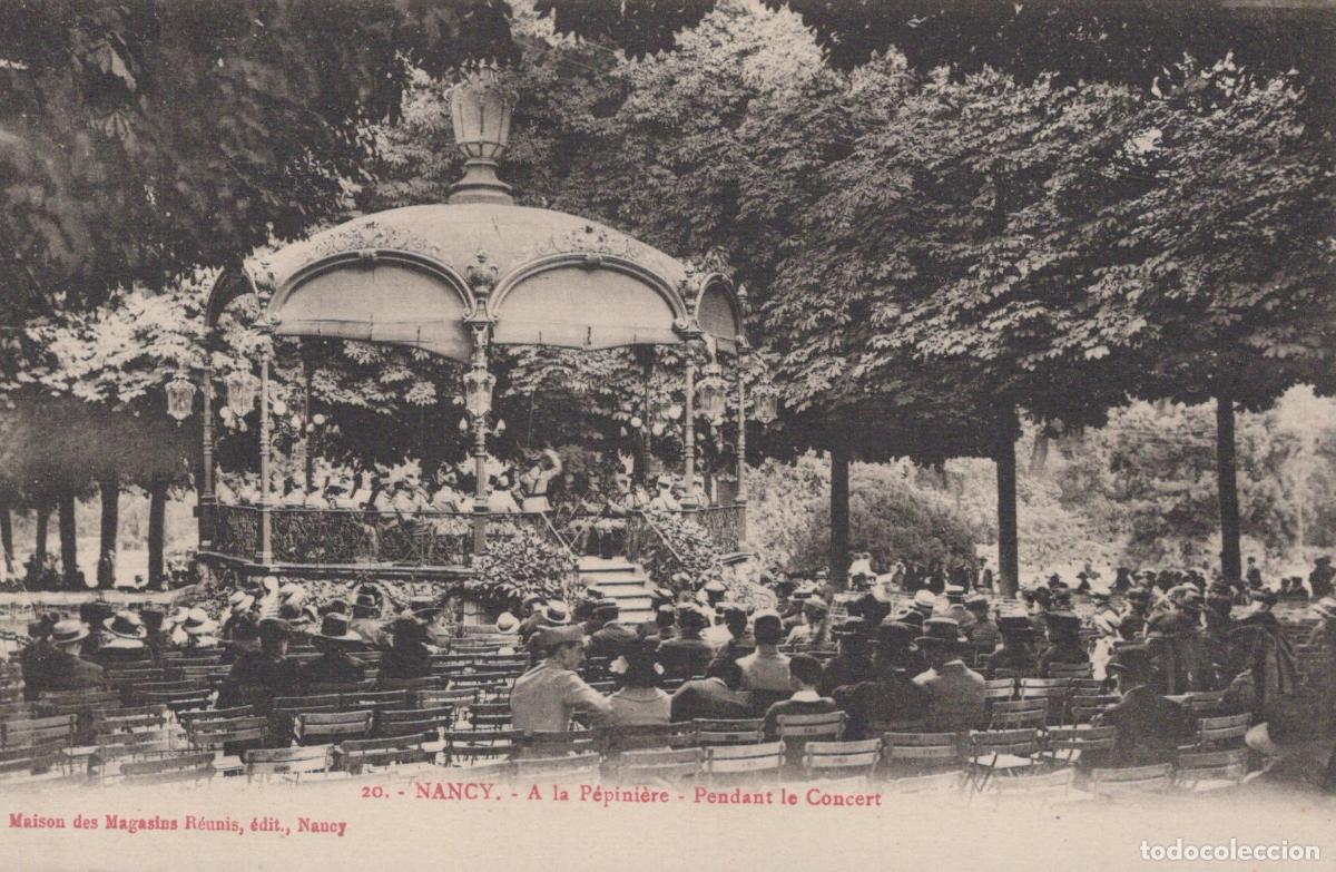 Postales: France Nancy P&eacute;pini&egrave;re Park Bandstand During A Concert Unposted *YBC722