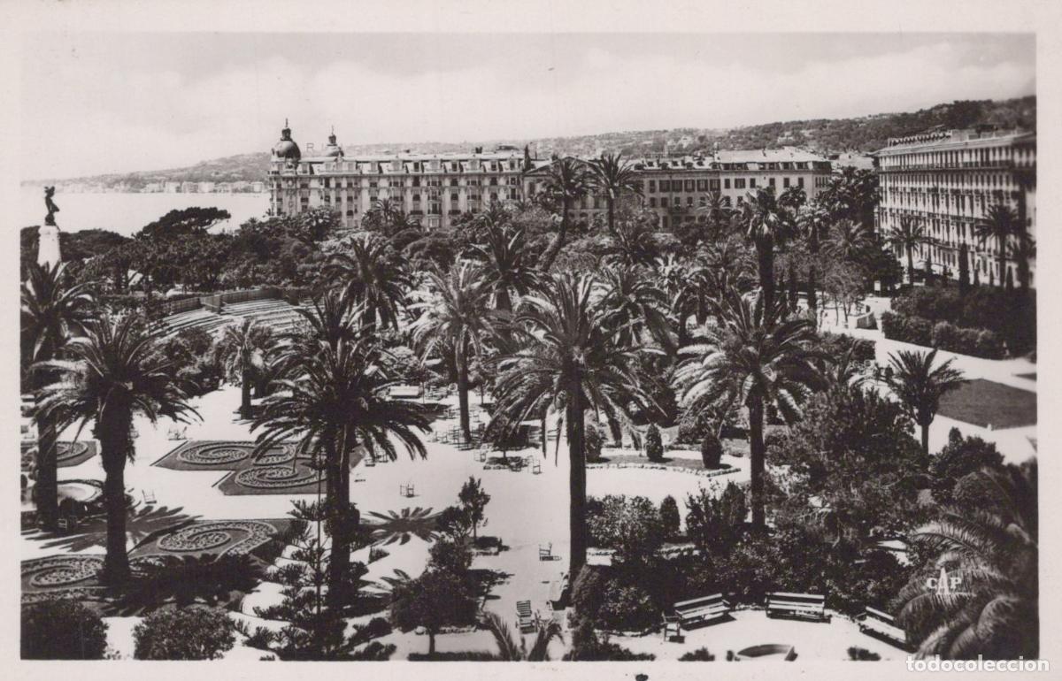 Postais: France Nice Garden Albert Ier View Of The Park And Surrounding Unposted *YBC823